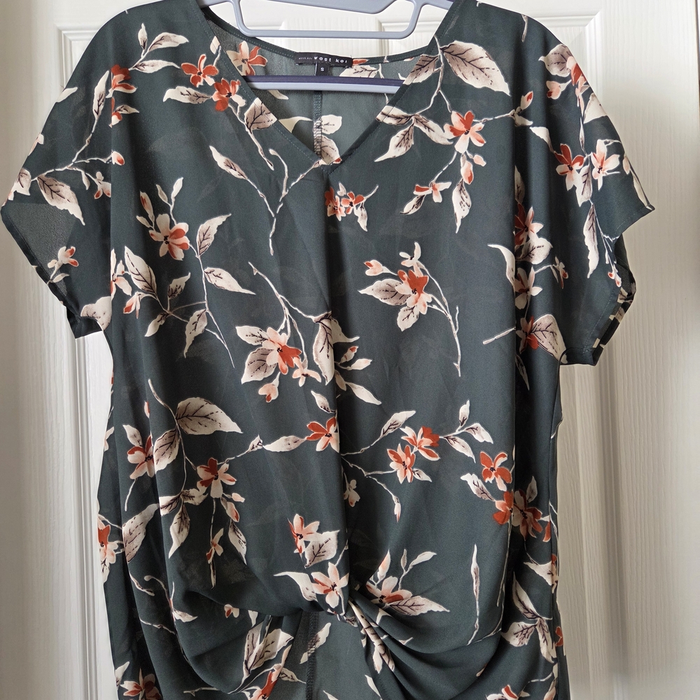West Kei Dark Green Floral Blouse
